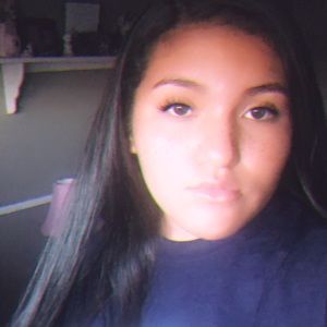 Meet your Posher, Alexis